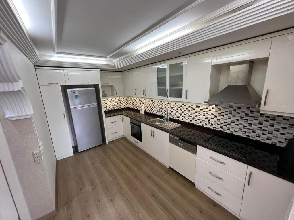 Oba Crown 1 Sitesi Lejlighed *
